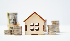 Read more about the article California housing affordability shrinks in first-quarter 2022 as home prices set record highs and interest rates rise, C.A.R. reports